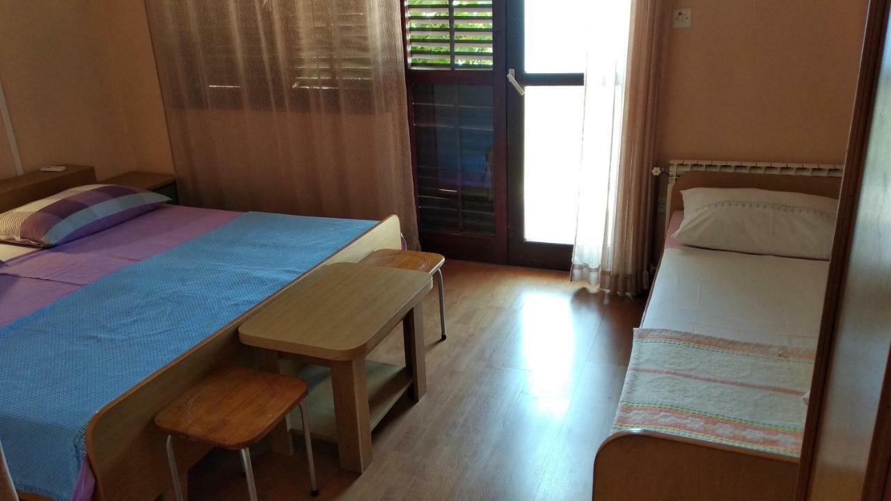 Apartment Ivo Veliko Brdo Makarska Exterior foto