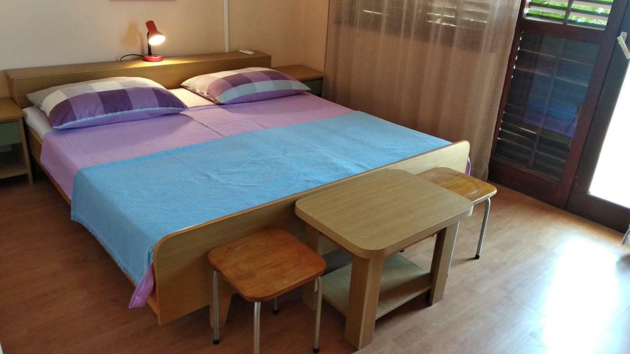 Apartment Ivo Veliko Brdo Makarska Exterior foto